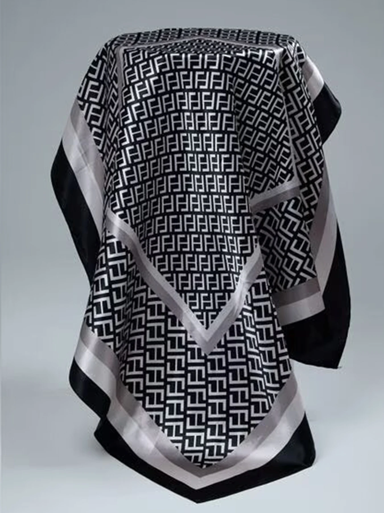  90cm Femme Large Square Silk Scarf for Women New Spring and Summer High-End Korean Style Versatile Thin Scarf Shawl Accessories