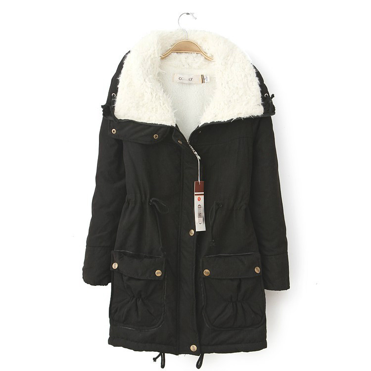  medium length cotton-padded coat