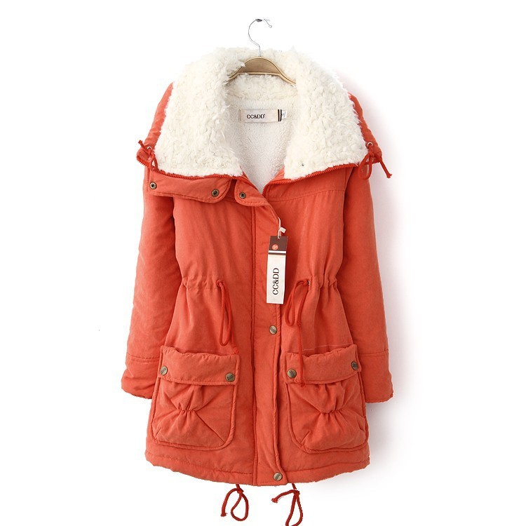  medium length cotton-padded coat