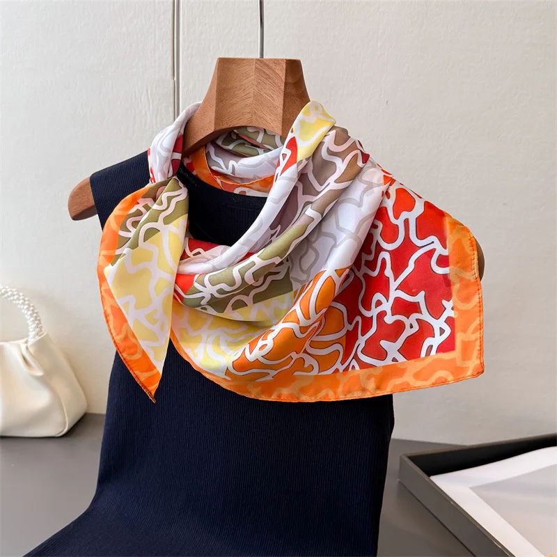  Luxury new summer thin sun protection pomegranate flower faux silk printed shawl scarf high-end neck wrap headscarf silk scarf