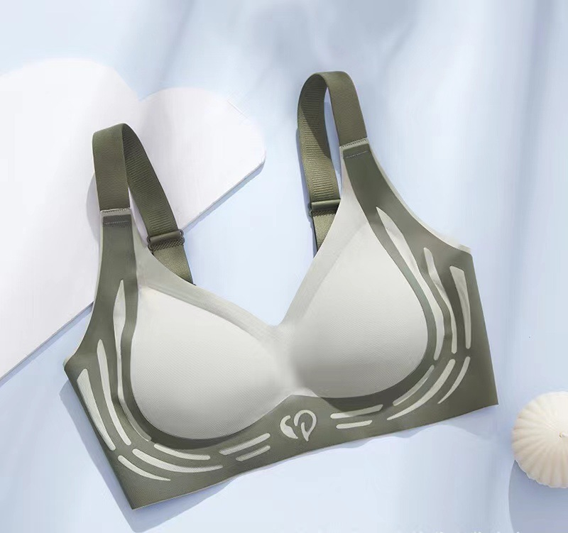  Plus-size Sports Bra With Soft Support Adjustment