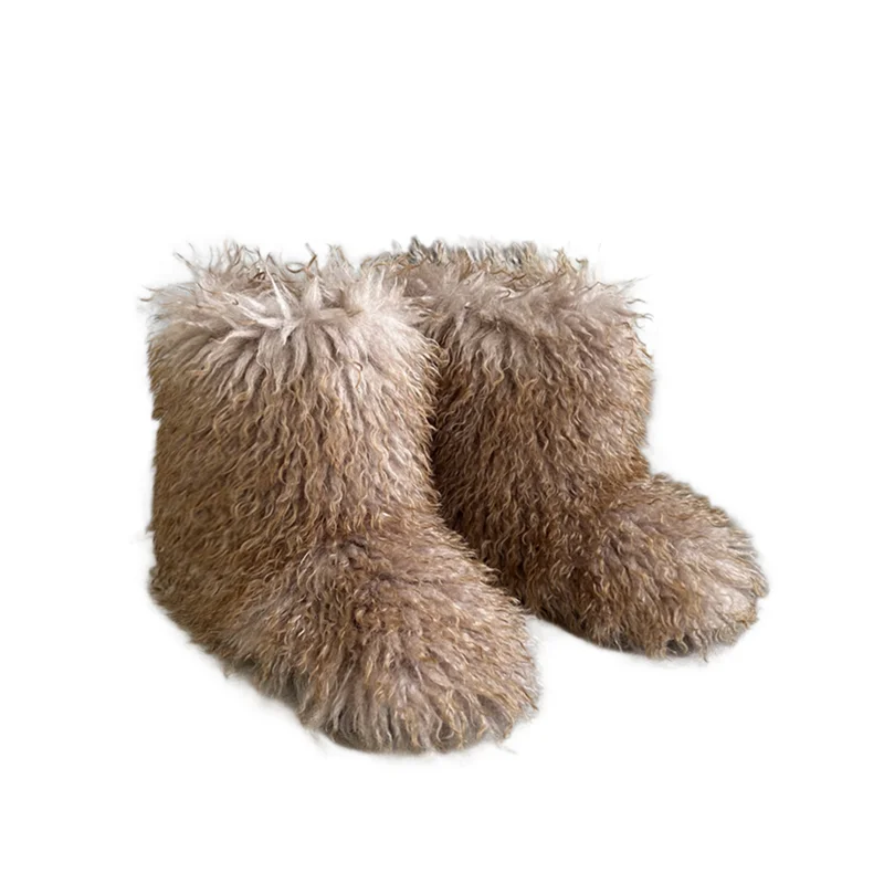  New Winter Fur Onepiece Raccoon Fur Female Snow Boots Fur Shoes Outdoor Mid Leg Boots