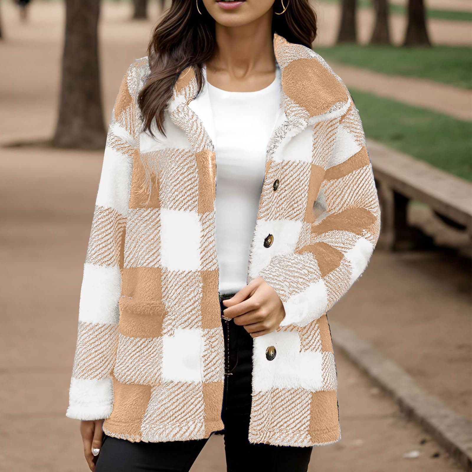  Women's Plaid Plush Coat With Pockets And Buttons