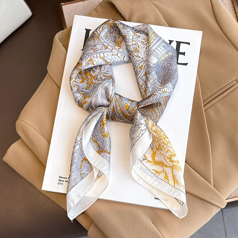  2025 New Fashion 70X70cmPrinted Women's Scarf Pashmina Silk Scarf Square Shawl Decorative Headband Neck Luxury Design Bandana
