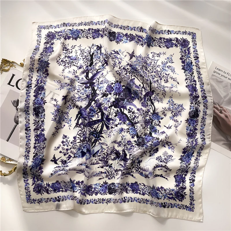  2025 New Fashion 70X70cmPrinted Women's Scarf Pashmina Silk Scarf Square Shawl Decorative Headband Neck Luxury Design Bandana