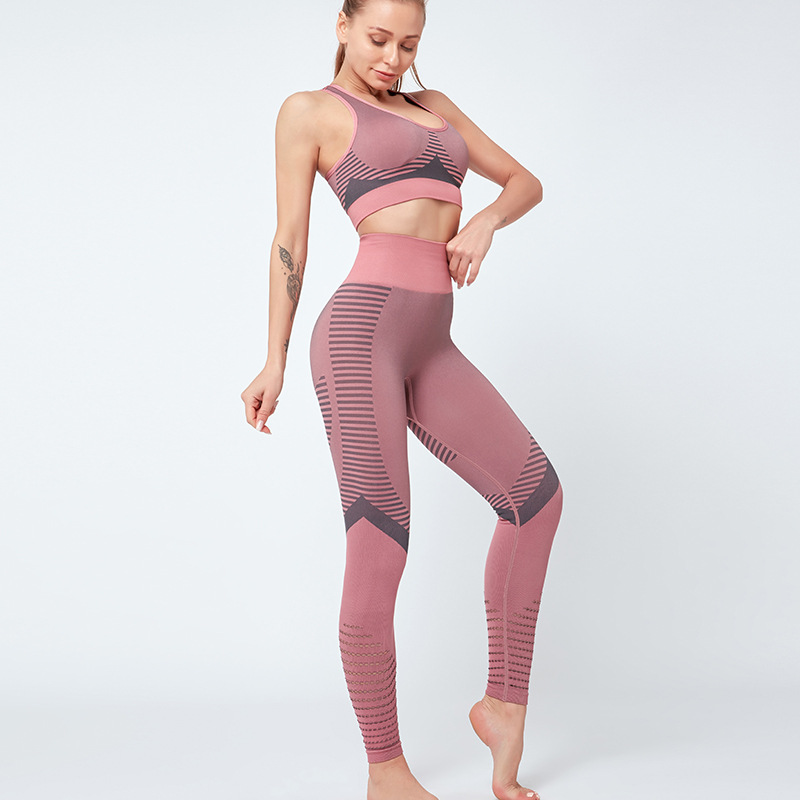 Pink-Suit