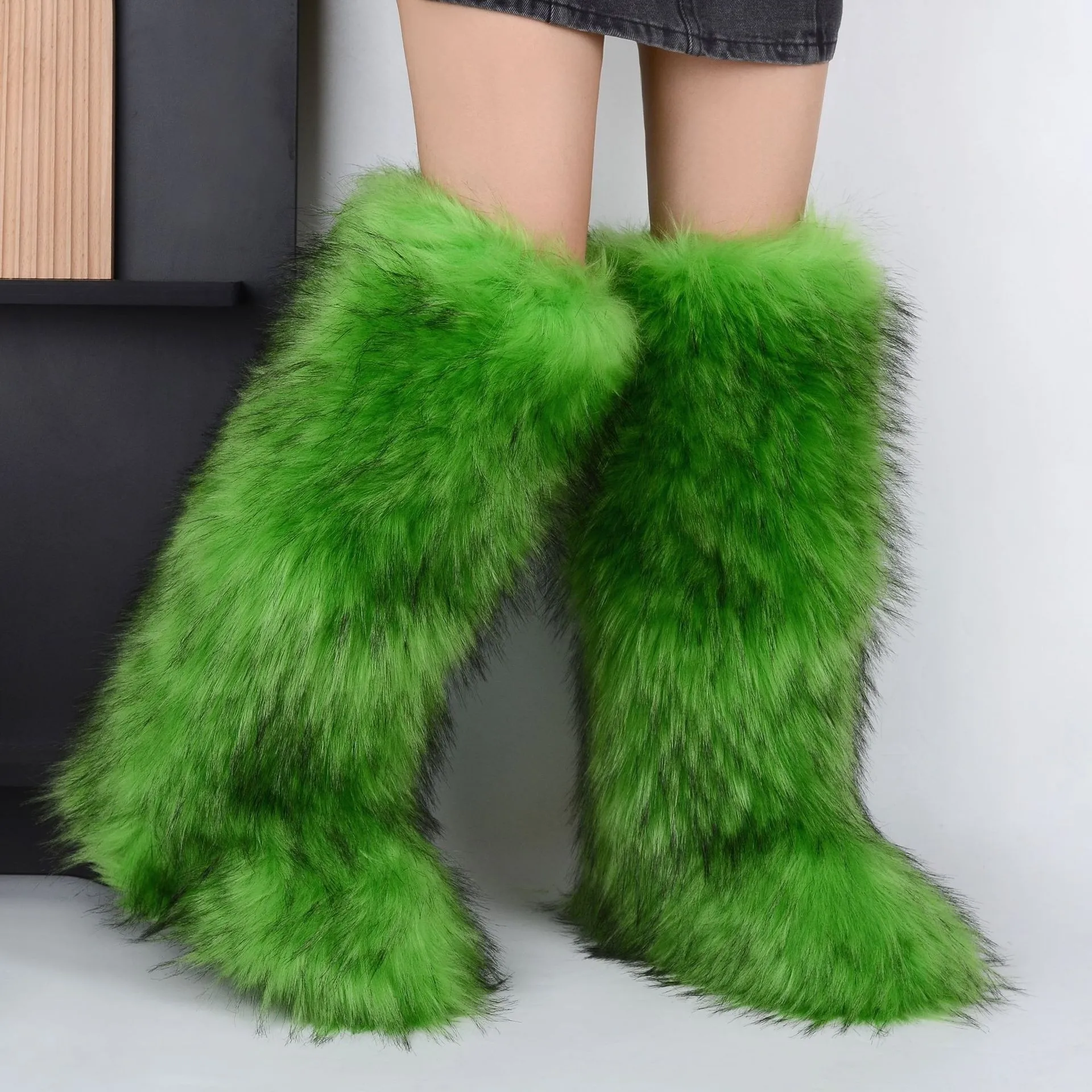  2025 Women Winter Thigh High Fluffy Boots Ladies Furry Faux Fox Fur Long Warm Shoes girls New Designer Plush Knee High Fur Boots