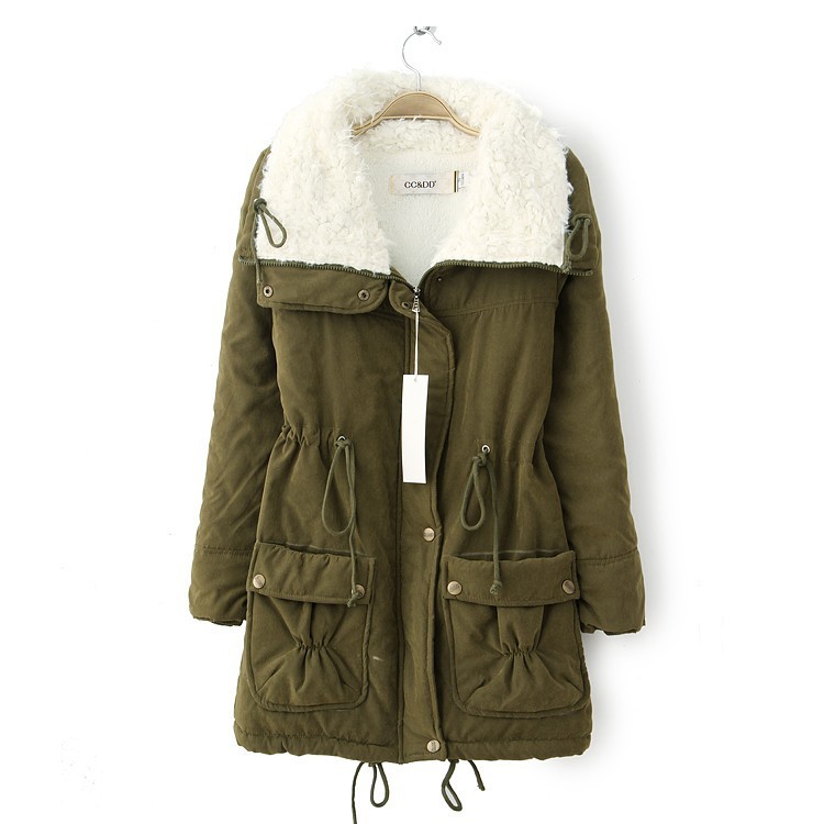  medium length cotton-padded coat