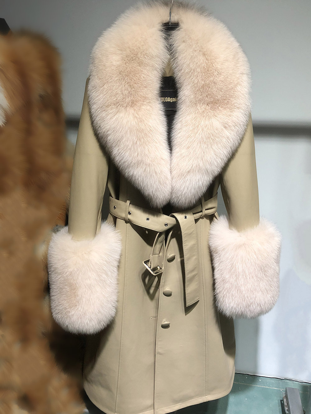 Khaki Fox Fur