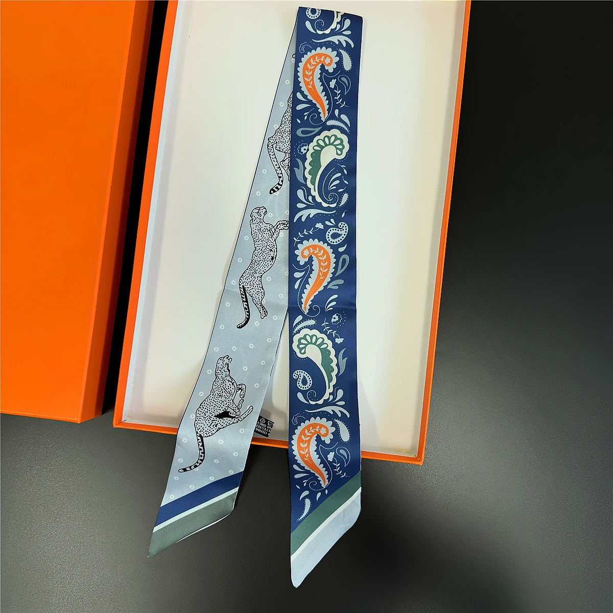  Gorgeous Saddle Twill Silk Scarf Women Fashion Scarf Luxury Skinny Bag Scarves Brand Design Foulard Neckerchief Hair Headband