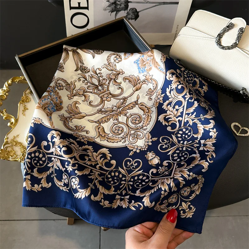  2025 New Fashion 70X70cmPrinted Women's Scarf Pashmina Silk Scarf Square Shawl Decorative Headband Neck Luxury Design Bandana