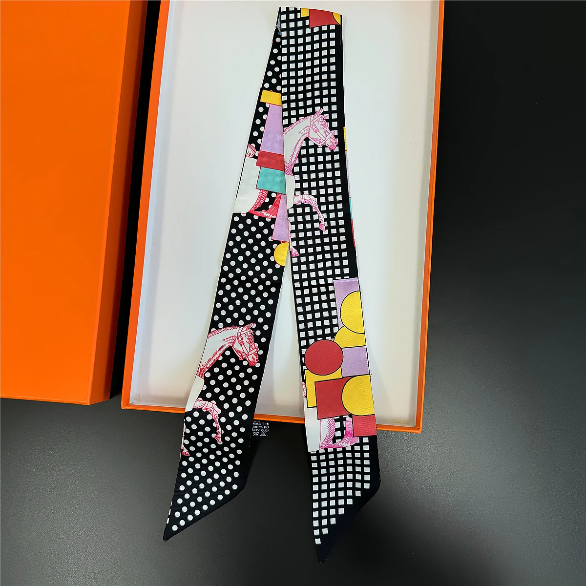  Gorgeous Saddle Twill Silk Scarf Women Fashion Scarf Luxury Skinny Bag Scarves Brand Design Foulard Neckerchief Hair Headband