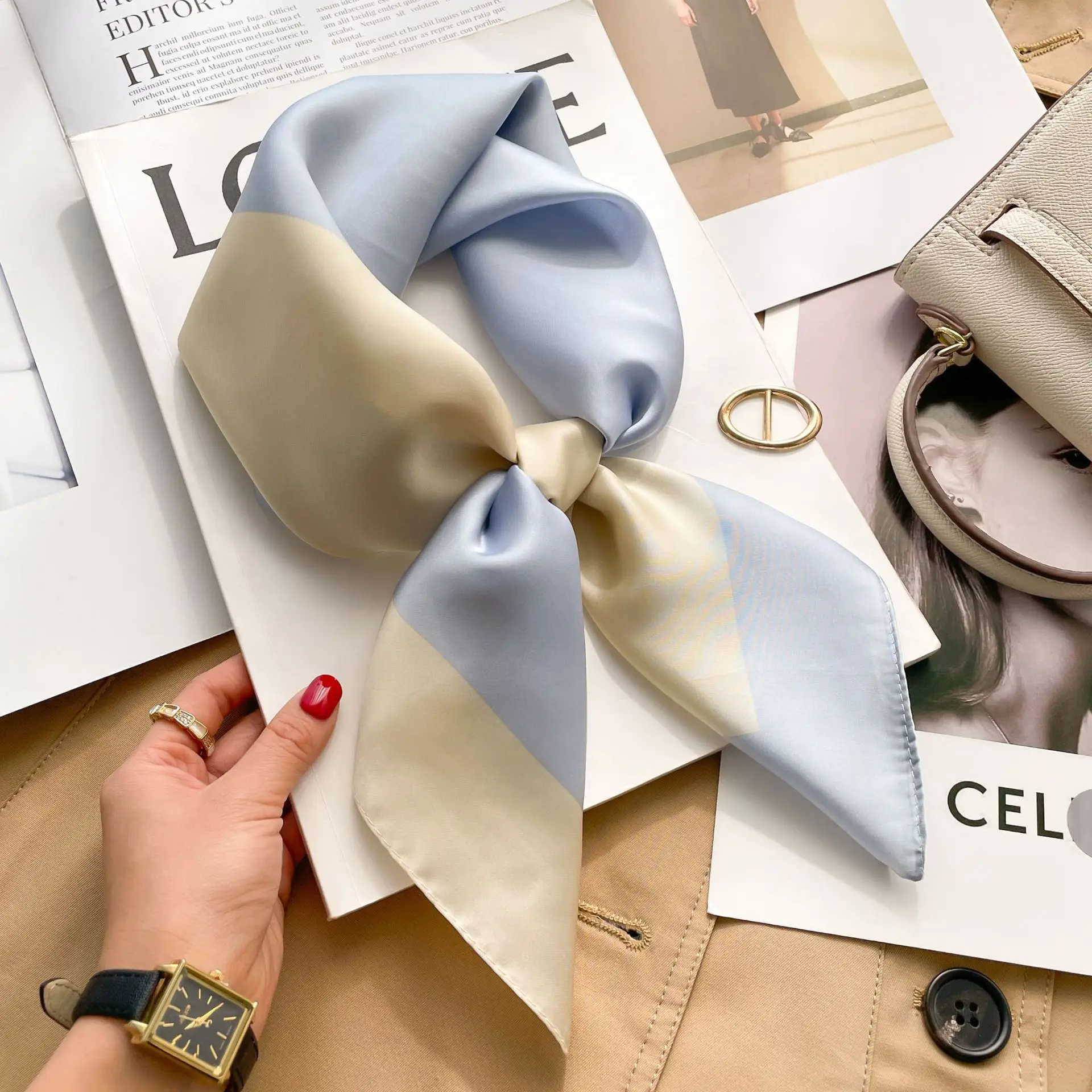 2025 New Fashion 70X70cmPrinted Women's Scarf Pashmina Silk Scarf Square Shawl Decorative Headband Neck Luxury Design Bandana